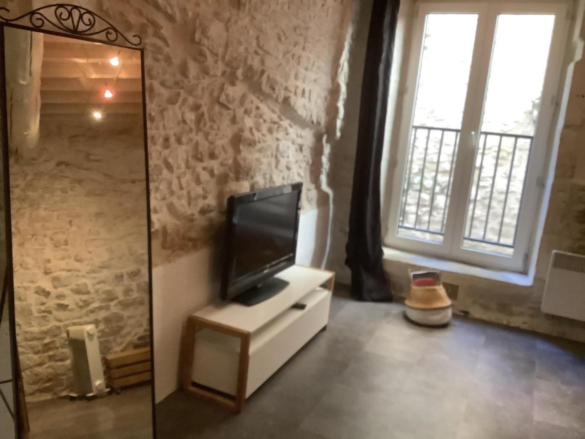 L'Etoile Apartment Nimes Bagian luar foto
