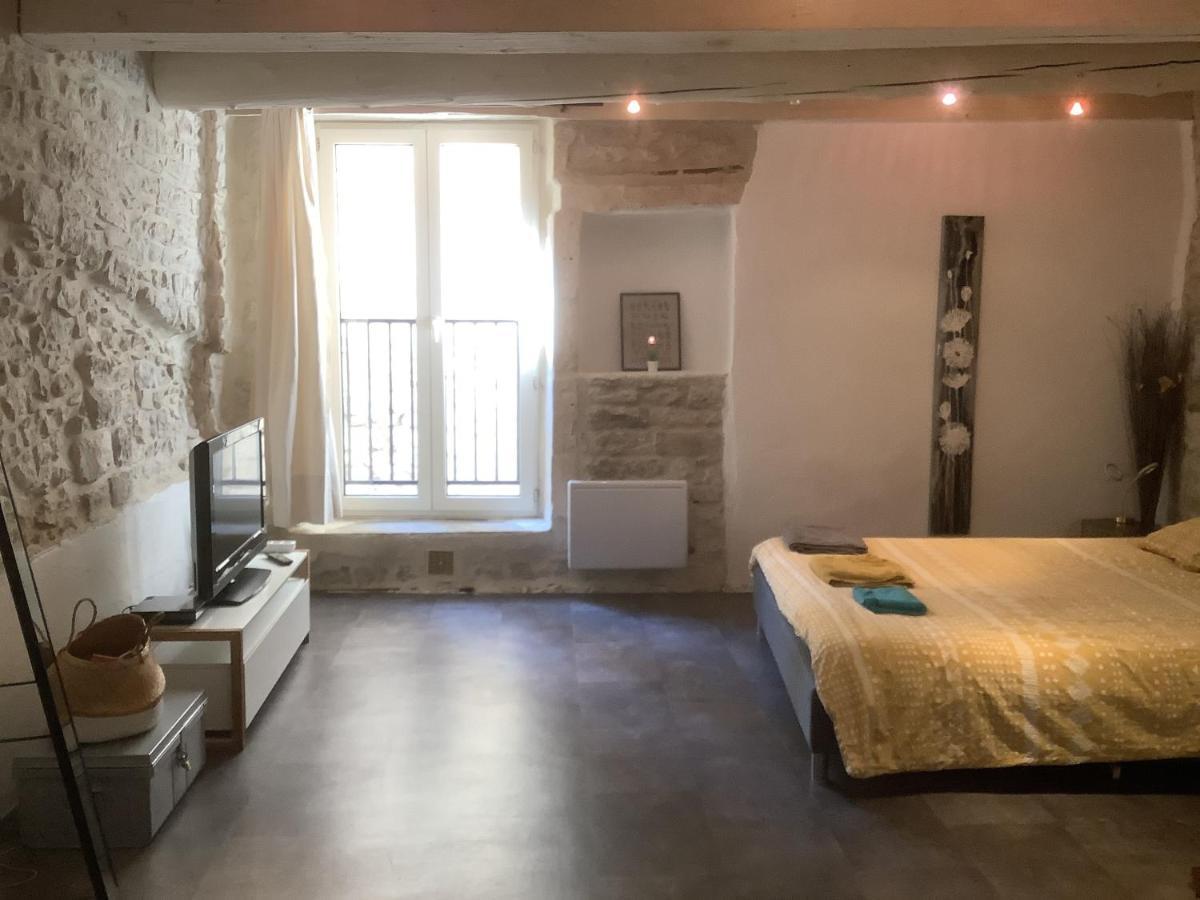 L'Etoile Apartment Nimes Bagian luar foto